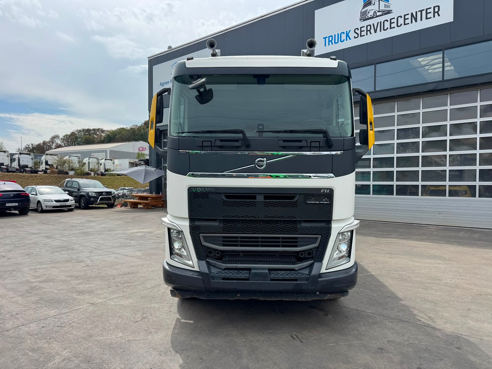 VOLVO - FH-540 10x4 Moser 2S