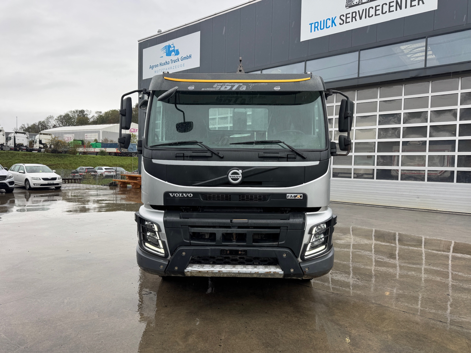 VOLVO - FMX-460 8x4 UT26
