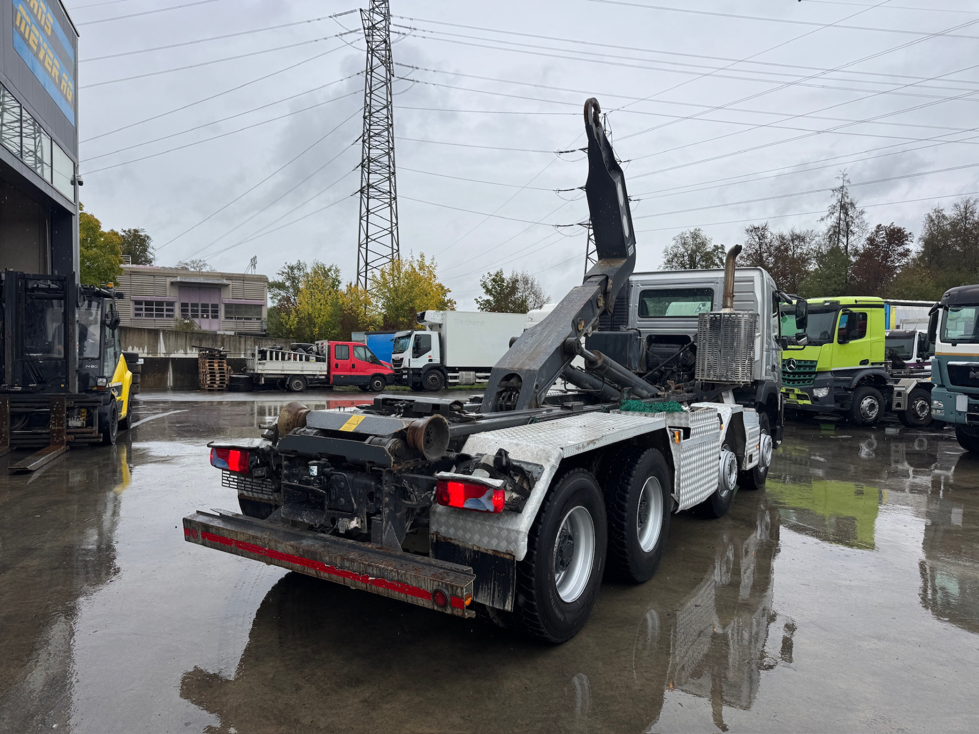 VOLVO - FMX-460 8x4 UT26