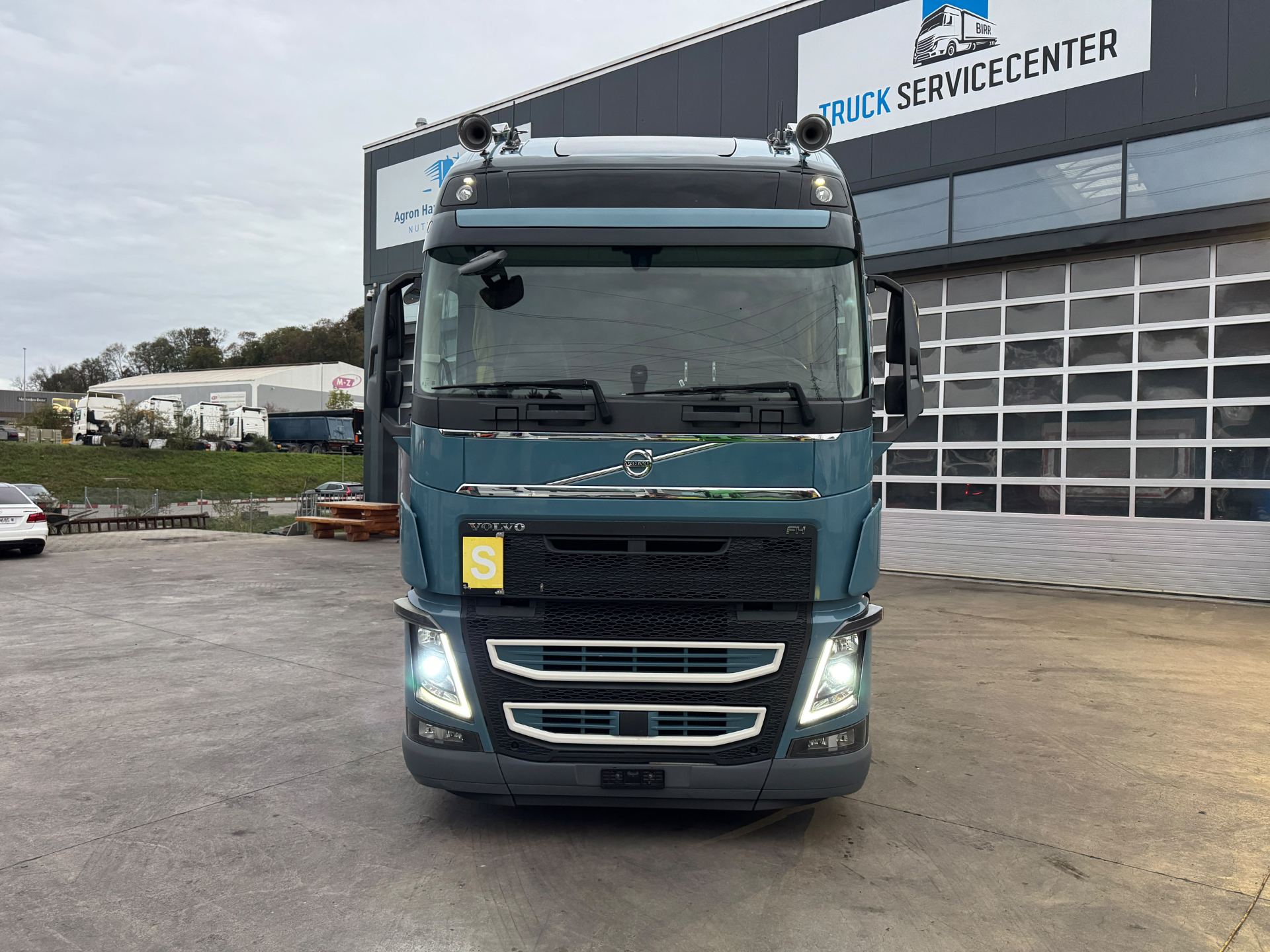 VOLVO - FH16-750 4x2
