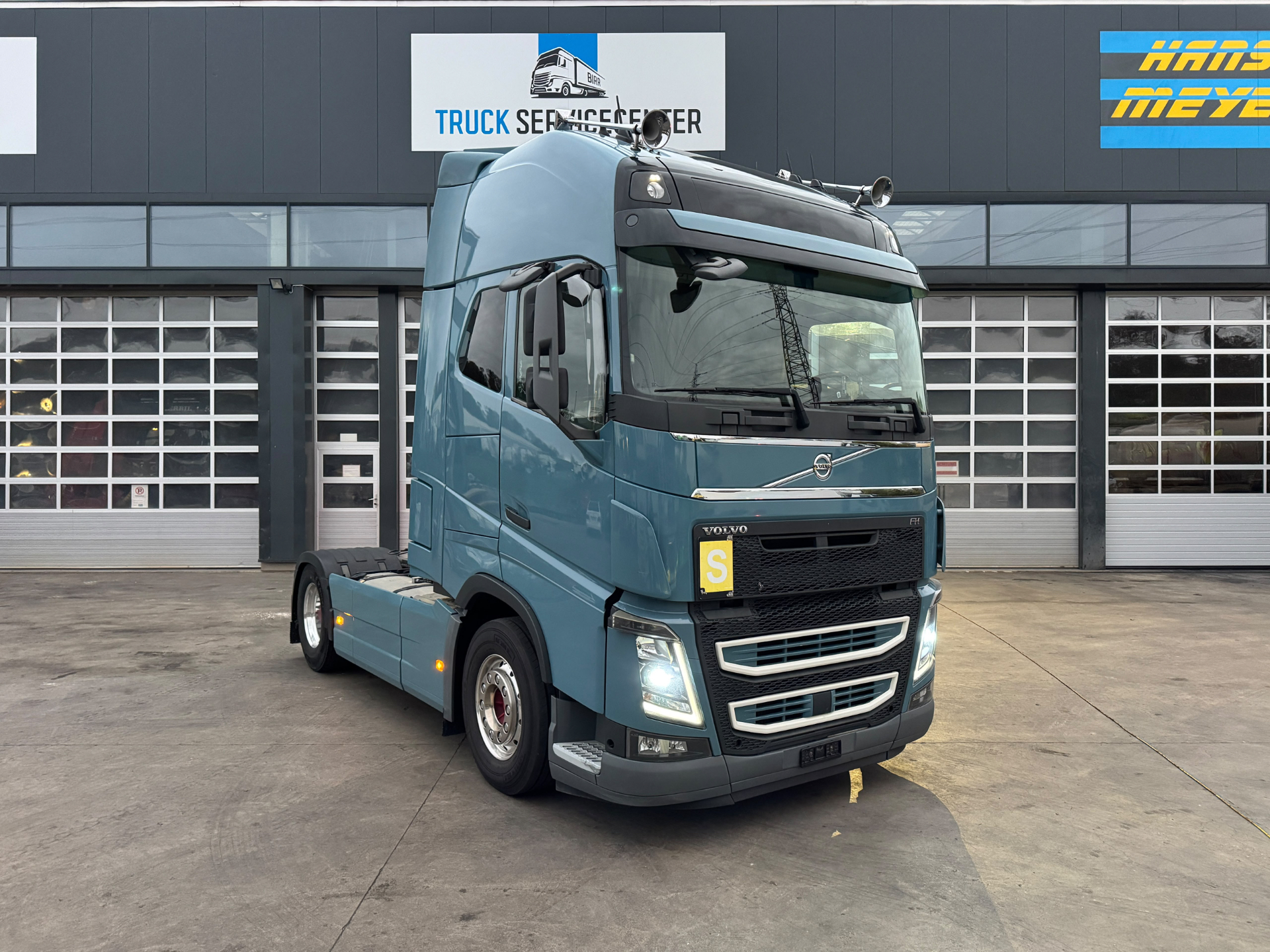 VOLVO - FH16-750 4x2