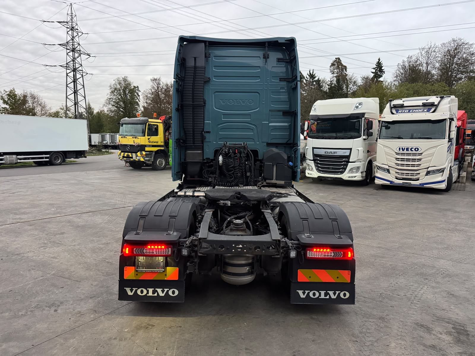VOLVO - FH16-750 4x2