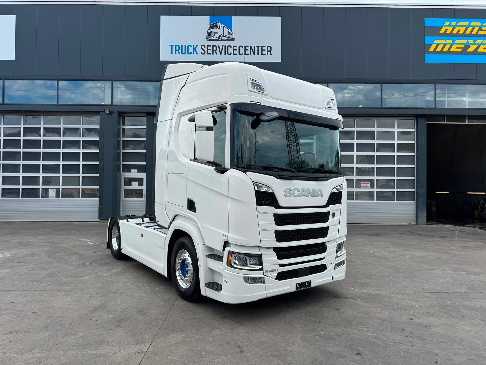 SCANIA - R450 4x2