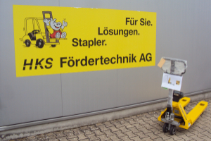 1100-warehouse-transporter-hyster_209272.jpg