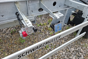 anhaenger_-__-_schwarzmueller_198332.jpg