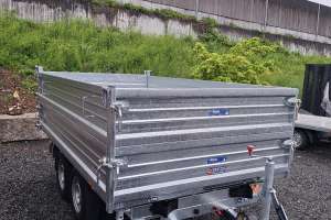 anhaenger_-__3-sks_3100_17_3_500kg_mit_bordwandaufsatz_-_saris_228572.jpg