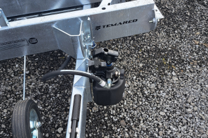 anhaenger_-__carkeeper_5820___3_mittig_alu_-_temared_174916.jpg