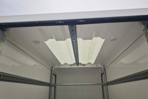 anhaenger_-_box-van_600_3_00mx1_60m_-_brian_james_trailers_300721.jpg