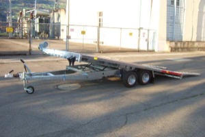 anhaenger_-_carkeeper_4020_p_3000kg_mit_holzboden_-_temared_165572.jpg