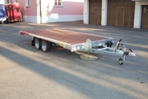 anhaenger_-_carkeeper_4020_p_3000kg_mit_holzboden_-_temared_165578.jpg