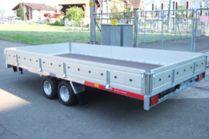 anhaenger_-_carkeeper_4020_p_3000kg_mit_holzboden_und_bordwaende_-_temared_165539.jpg