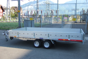 anhaenger_-_carkeeper_4020_p_3000kg_mit_holzboden_und_bordwaende_-_temared_165540.jpg