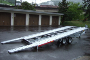 anhaenger_-_carkeeper_4520__2_700kg_kippbar_-_temared_164587.jpg