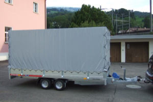 anhaenger_-_carplatform_4120_3000kg_mit_holzboden_und_bordwaende_und_planenaufbau_-_temared_165220.jpg