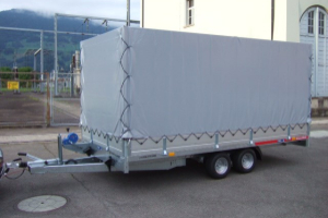 anhaenger_-_carplatform_4120_3000kg_mit_holzboden_und_bordwaende_und_planenaufbau_-_temared_165222.jpg