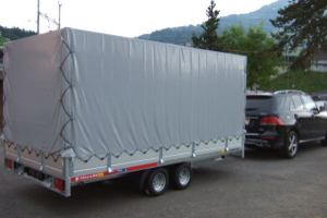 anhaenger_-_carplatform_4120_3000kg_mit_holzboden_und_bordwaende_und_planenaufbau_-_temared_165223.jpg