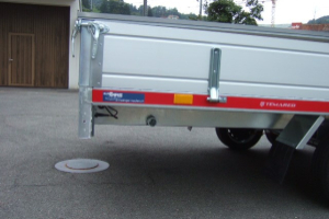 anhaenger_-_carplatform_4120_3_500kg_mit_aluboden_und_bordwaende_-_temared_165190.jpg