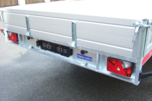 anhaenger_-_carplatform_5121_3_500kg_aluboden_mit_bordwaende_-_temared_164768.jpg