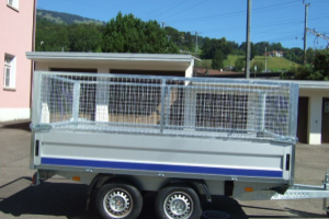anhaenger_-_condor_2_2_700kg_mit_gitteraufsatz_-_blyss_160073.jpg