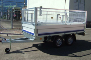 anhaenger_-_condor_2_2_700kg_mit_gitteraufsatz_-_blyss_160074.jpg