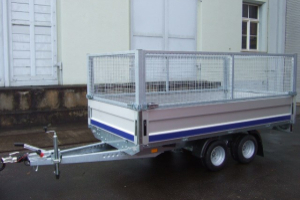 anhaenger_-_condor_2_2_700kg_niederfahrwerk_und_gitteraufsatz_-_blyss_159964.jpg
