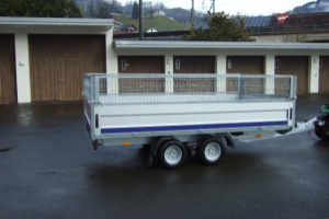 anhaenger_-_condor_2_2_700kg_niederfahrwerk_und_gitteraufsatz_-_blyss_159965.jpg