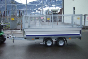 anhaenger_-_condor_2_2_700kg_niederfahrwerk_und_gitteraufsatz_-_blyss_159966.jpg