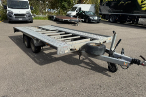 anhaenger_-_humbaur_2_7t_autotransporter_ht2500_-_humbaur_300604.jpg