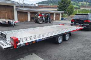 anhaenger_-_pli35-5021_mittig_riffelblech_-_lorries_296327.jpg