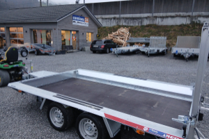 anhaenger_-_temared_builder_3518_2__3_500kg_baumaschinentransporter_einzel_rampe__-_temared_215368.jpg