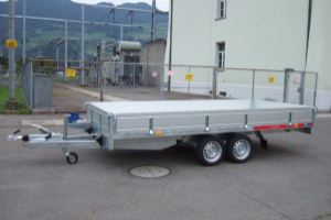 Anhänger - TEMARED - Temared Carplatform 4521S 3'500Kg Holzboden und Bordwände