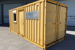 aufbau___kran___mulde___container_-_20__mannschaft-_und_werkstattcontainer_-_baumann_305985.jpg
