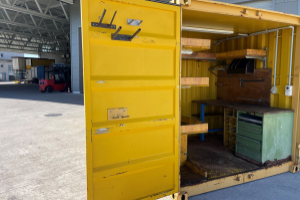 aufbau___kran___mulde___container_-_20__mannschaft-_und_werkstattcontainer_-_baumann_305997.jpg