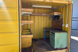 aufbau___kran___mulde___container_-_20__mannschaft-_und_werkstattcontainer_-_baumann_305998.jpg