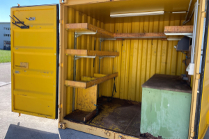 aufbau___kran___mulde___container_-_20__mannschaft-_und_werkstattcontainer_-_baumann_305999.jpg