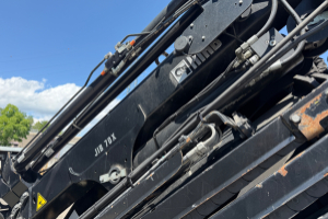 aufbau___kran___mulde___container_-_322-6_flyjib_x70-3_-_hiab_292052.jpg