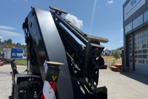 aufbau___kran___mulde___container_-_322-6_flyjib_x70-3_-_hiab_292057.jpg