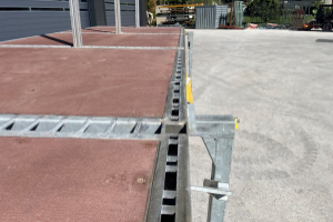 aufbau___kran___mulde___container_-_745_255_-_eschtec_304779.jpg