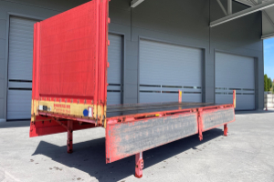 aufbau___kran___mulde___container_-_koegel_wb_745_255_-_baumann_292155.jpg