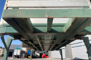 aufbau___kran___mulde___container_-_kran-wechselbruecke_730x250_-_baumann_300088.jpg