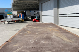aufbau___kran___mulde___container_-_krone_wechselbruecke_715_250_-_baumann_300110.jpg