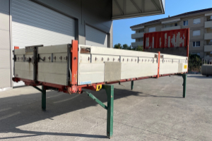 aufbau___kran___mulde___container_-_krone_wechselbruecke_745_255_-_baumann_300096.jpg