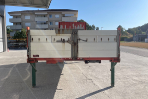 aufbau___kran___mulde___container_-_krone_wechselbruecke_745_255_-_baumann_300098.jpg