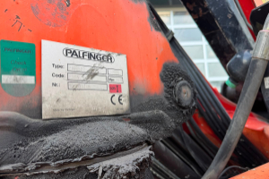 aufbau___kran___mulde___container_-_pk16502-5_hydraulik_-_palfinger_306370.jpg