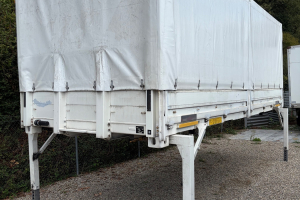 aufbau___kran___mulde___container_-_wechselbruecke_wb_c625_pritsche___plane_6_32_m_-_frech-hoch_307132.jpg