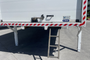 aufbau___kran___mulde___container_-_wechselkoffer_745_255_-_baumann_294385.jpg