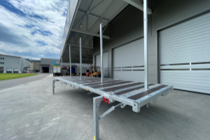 aufbau___kran___mulde___container_-_wecon_745_215-t4_-_baumann_291586.jpg