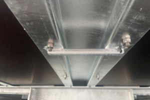 aufbau___kran___mulde___container_-_wecon_745_215-t4_-_baumann_291595.jpg