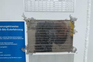 auflieger_-_35m3_-_feldbinder_256849.jpg