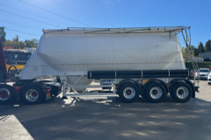 auflieger_-_cementsilo_37m3__-_feldbinder_303312.jpg
